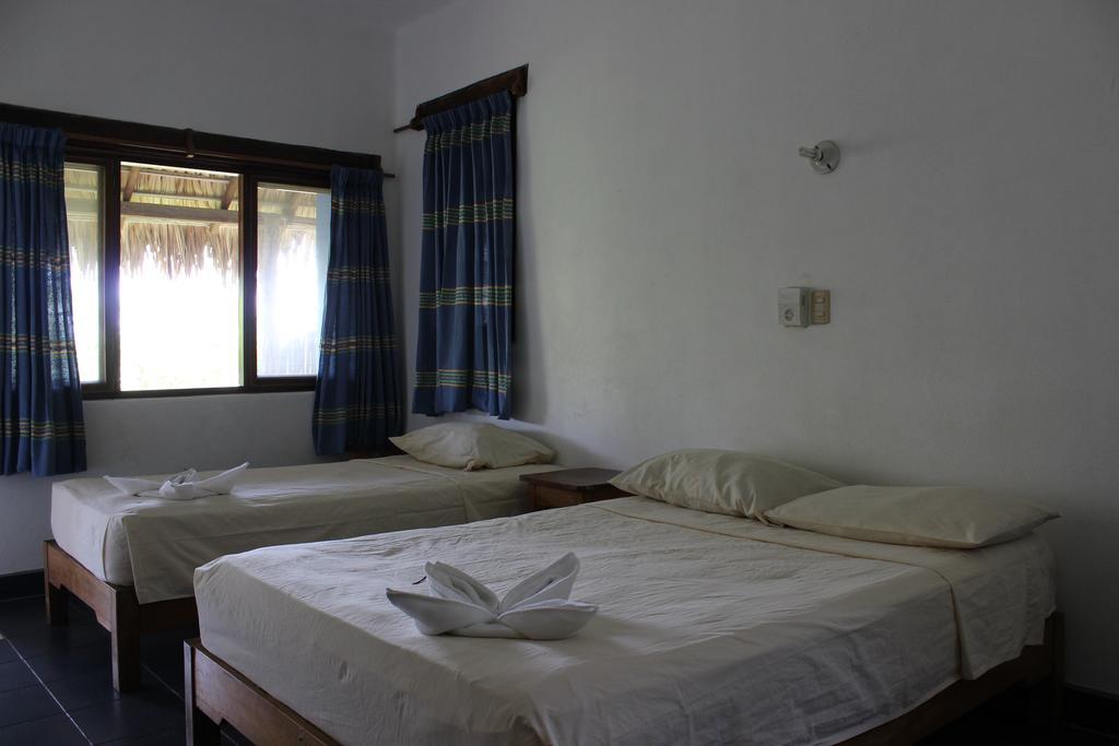 Hotel Buena Vista Пуерто-Ескондідо Номер фото